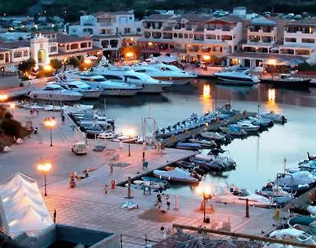 Santa Teresa Harbour * סנטה טרזה גאיורה